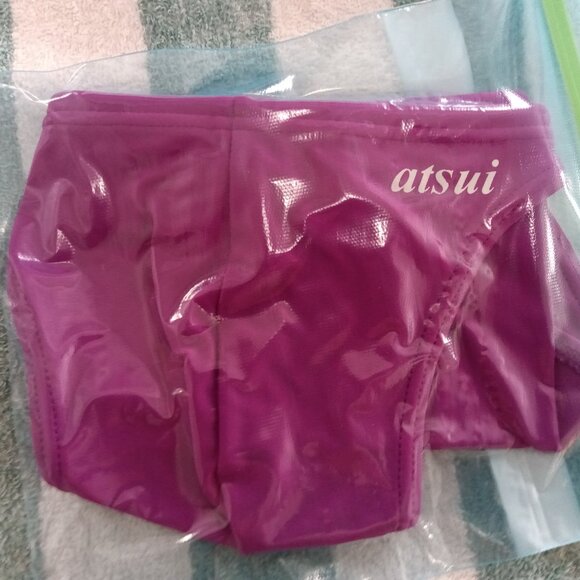 (Pre-Owned) VINTAGE "ATSUI" SWIM BRIEF (*), < 1" SIDES, PLUM, SIZE "S" (30") - Picture 8 of 8